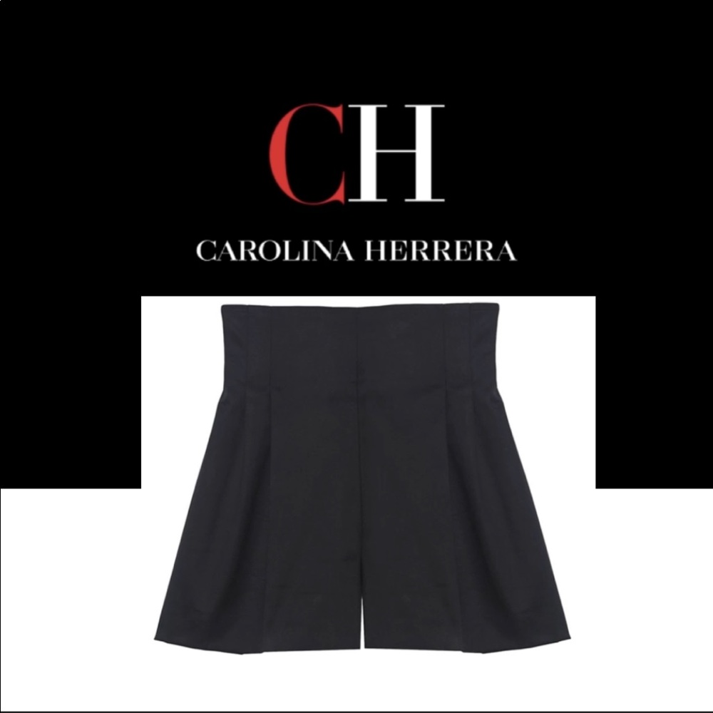 Carolina Herrera
High-Waisted Shorts